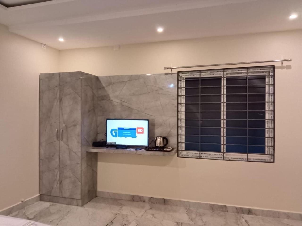 Sri Ganesh Residency Hotel Tirupati Exterior foto