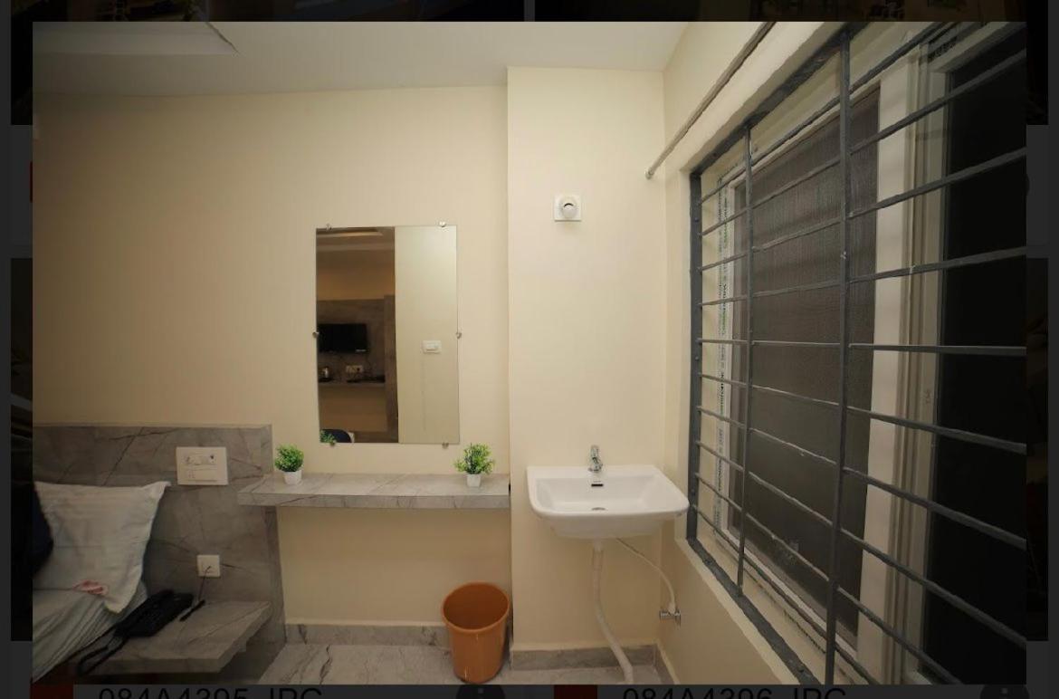 Sri Ganesh Residency Hotel Tirupati Exterior foto
